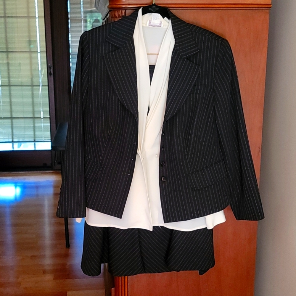 2 Piece Suit
